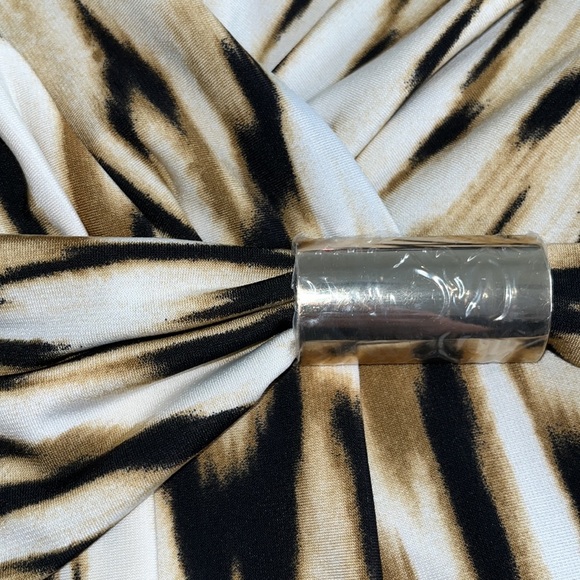 Roz & Ali Sheath Faux Wrap Dress Animal Print Lined Polyester Zip Knee Length 10 - Picture 10 of 10